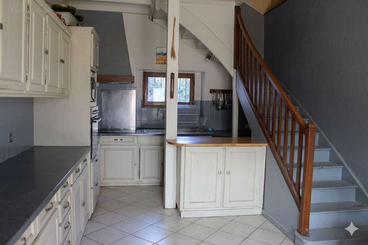 Maison spacieuse & Grand terrain - photo 3