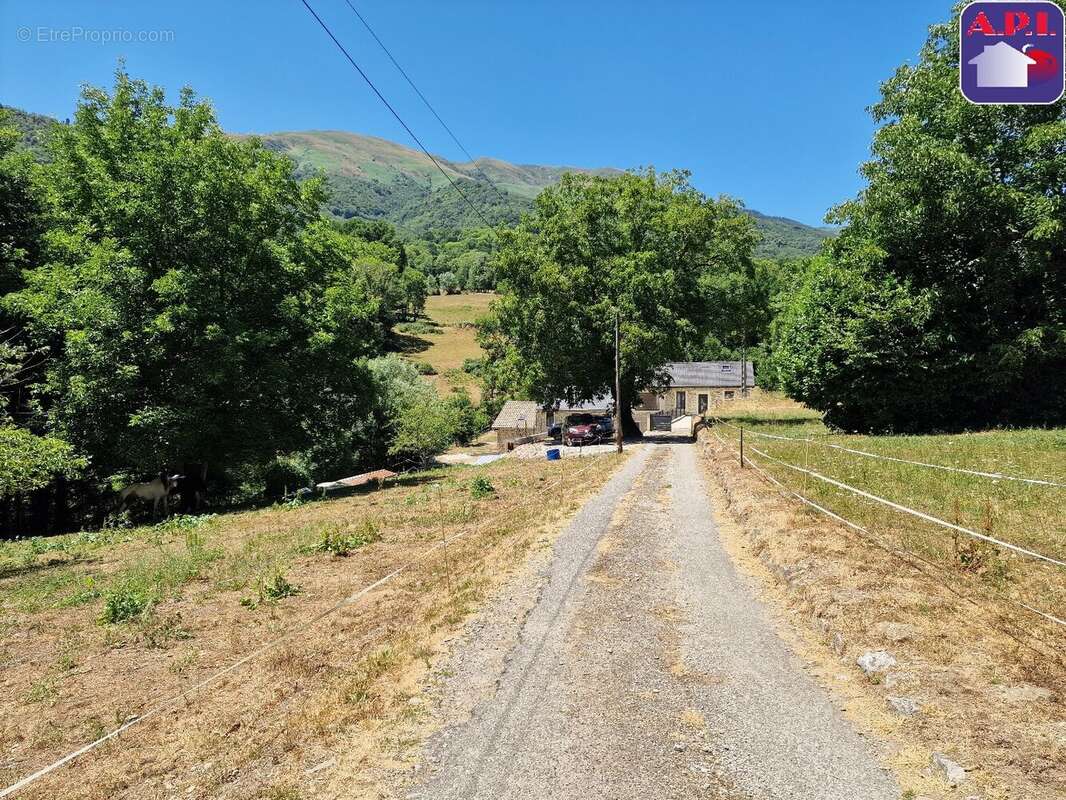 Maison 104 m² à Saurat  - photo 11