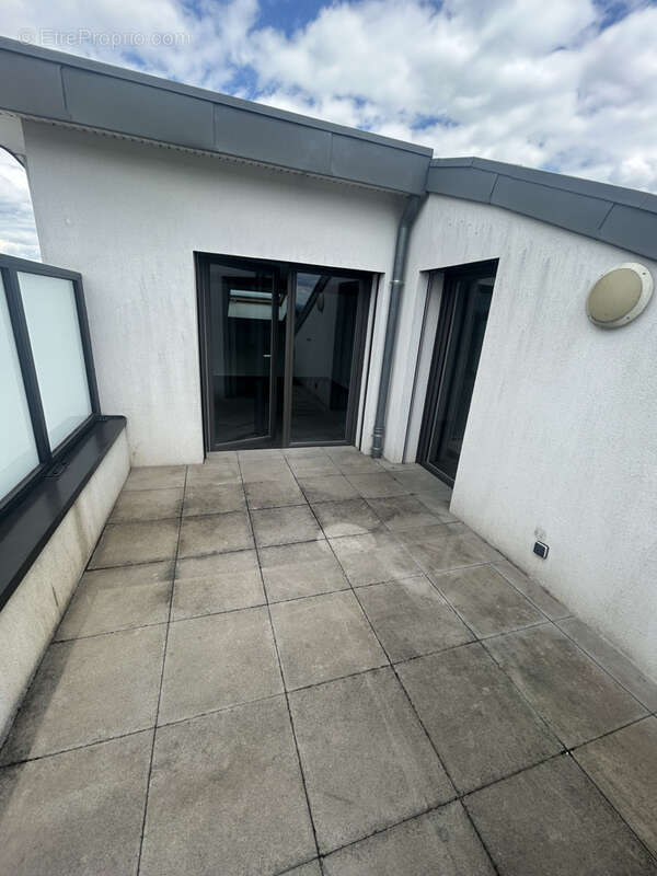 Appartement à BRON