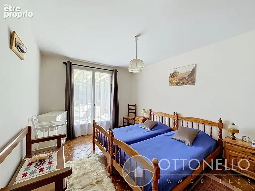 Villa Roquebrune Sur Argens 5 pièces 122,84 m2 sur 4 540 m2 de terrain avec piscine, garage et sous-sol - photo 5