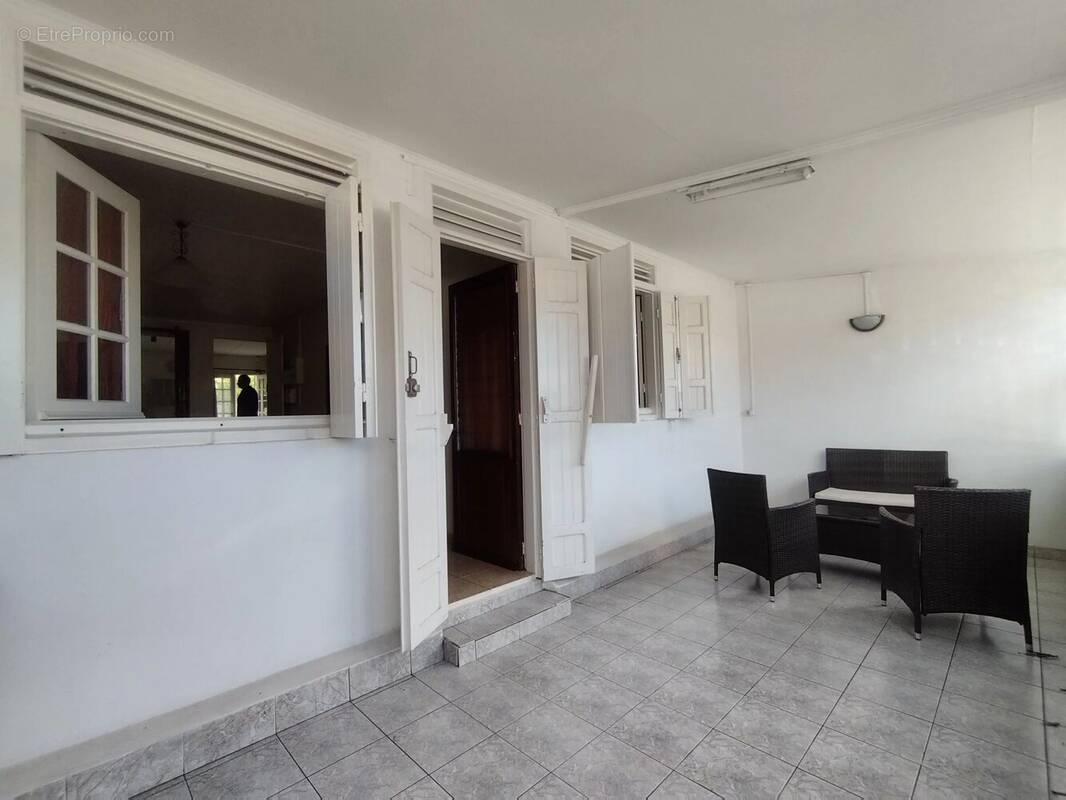 Maison à SAINT-BENOIT