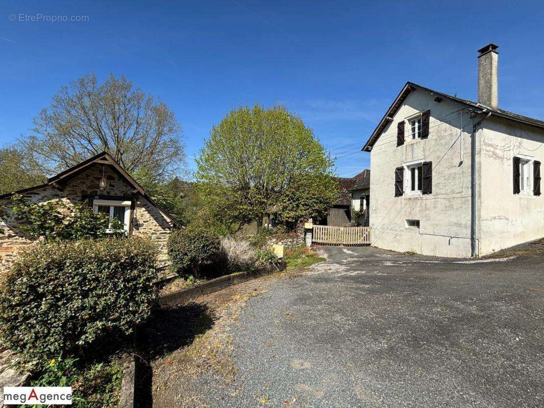 Maison à SAINTE-FEREOLE