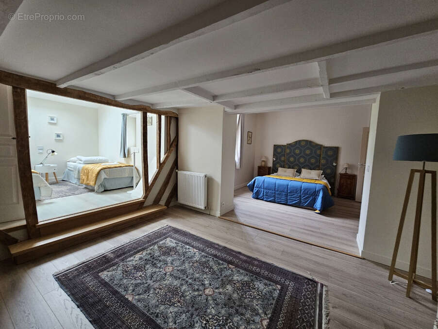 Maison à PONT-L'EVEQUE