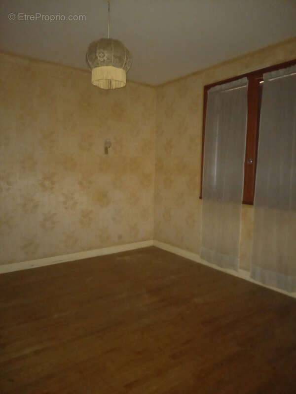 Maison à SAINT-CIERS-DE-CANESSE