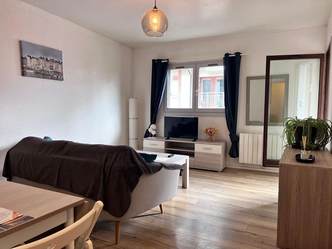 Appartement à BLONVILLE-SUR-MER