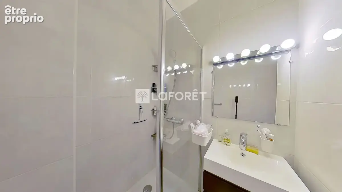 MOTNCHAT  - T5 Familial de 110 m² - photo 13