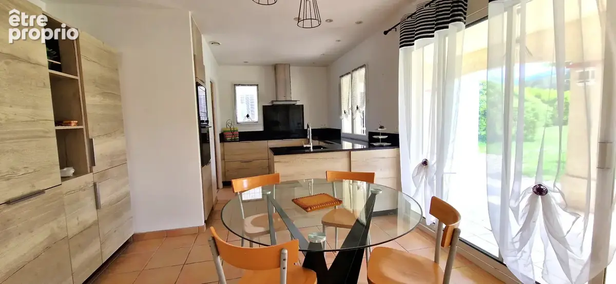 Vinça Hors lotissement sur 2000 M2 Arboré et verdoyant Villa 4 Faces  Piscine - photo 4
