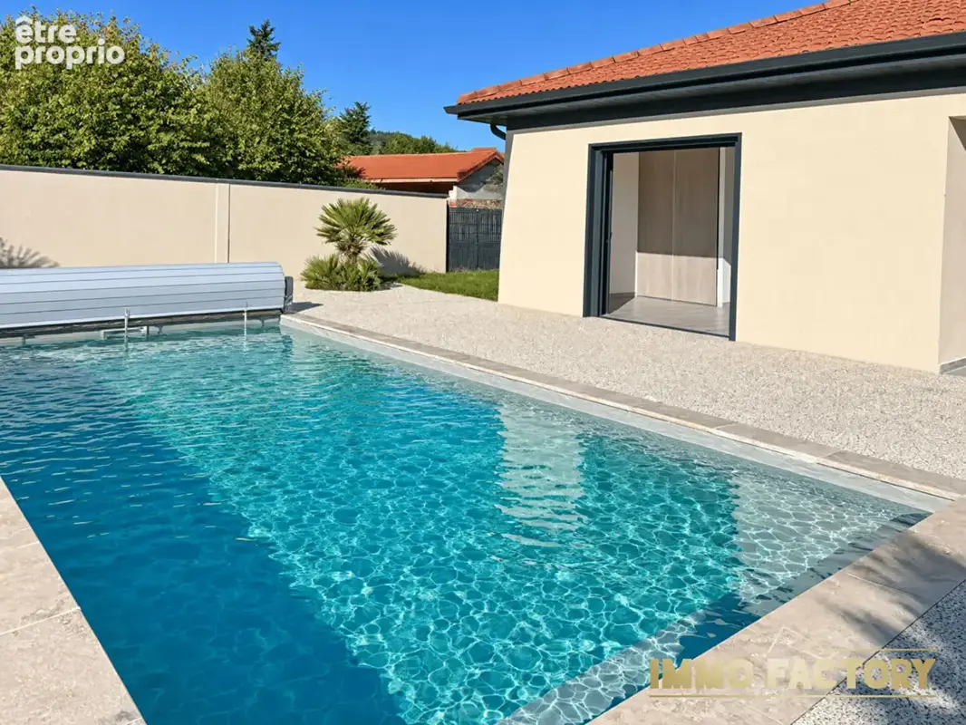 Maison de plain-pied 3 chambres garage piscine saint-alban-les-eaux - photo 2