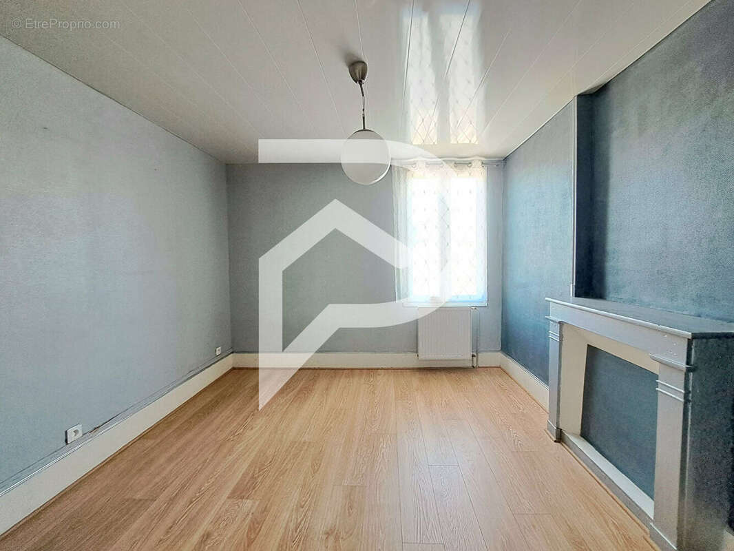 Maison à BEAUVAIS