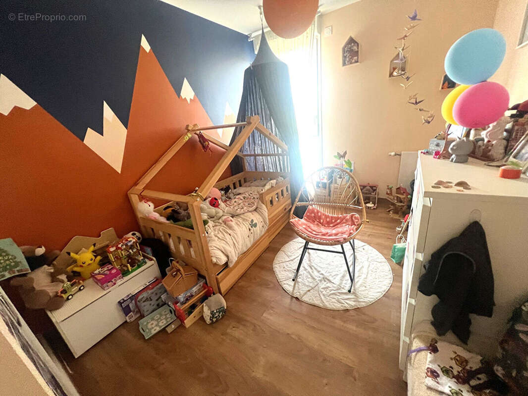Superbe T3 de 73 m² avec terrasse de 40 m² et vue dégagée - photo 9