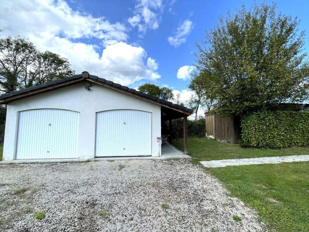 Maison à BELMONT-LUTHEZIEU