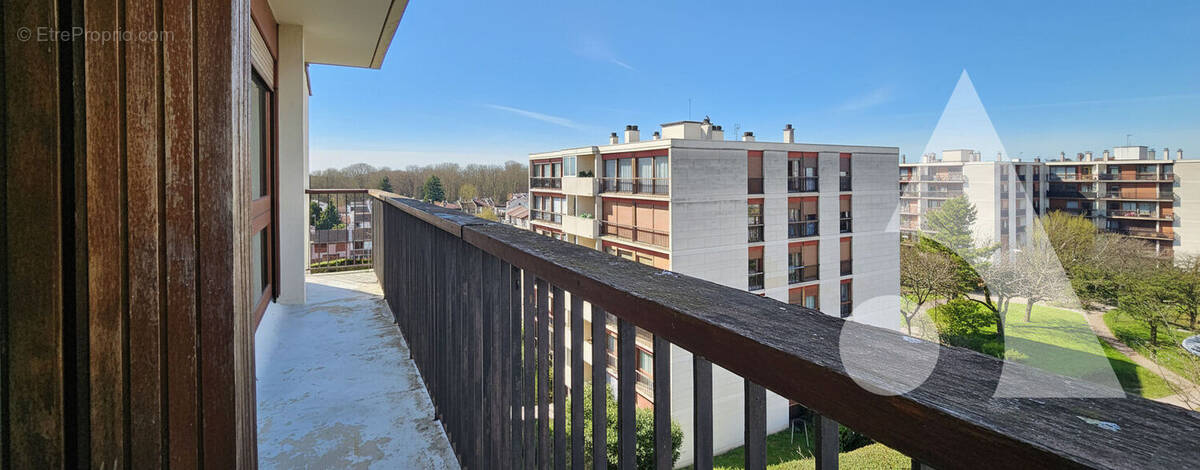 Appartement à RIS-ORANGIS