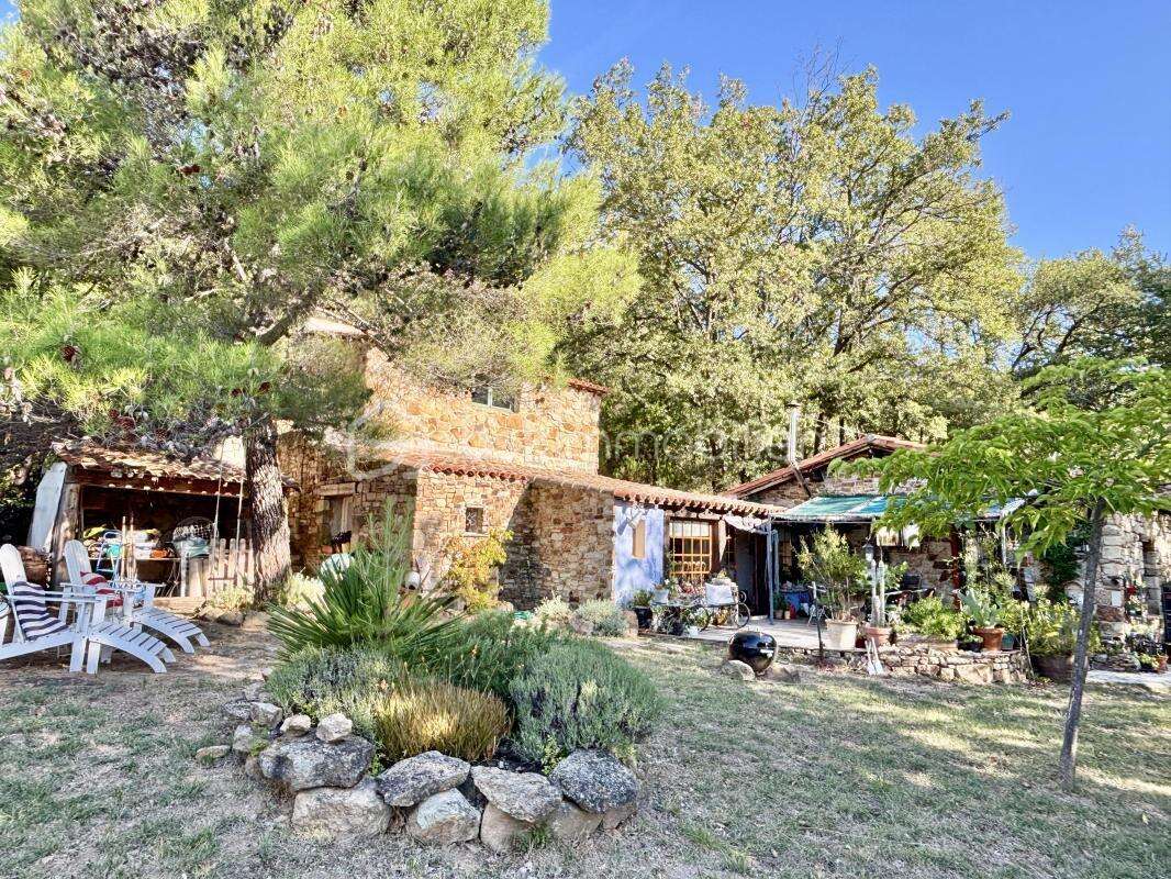 Maison à SAINT-PRIVAT