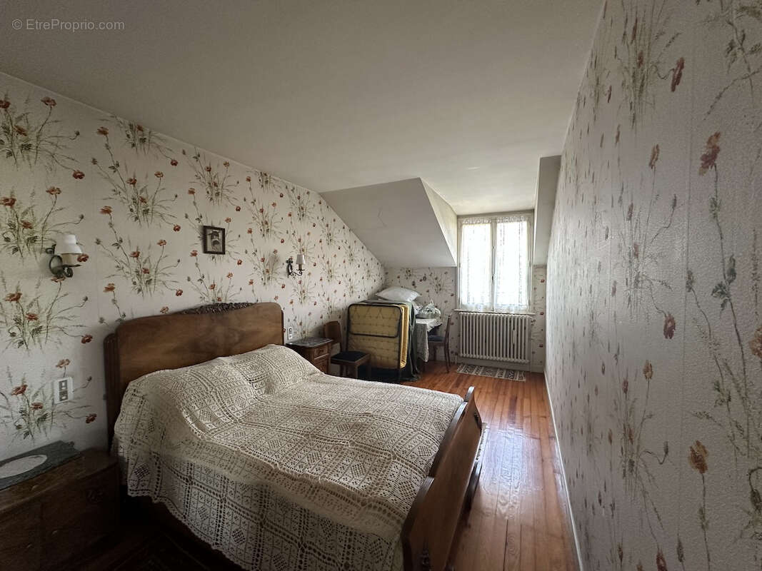 Maison à CHAUFFAILLES