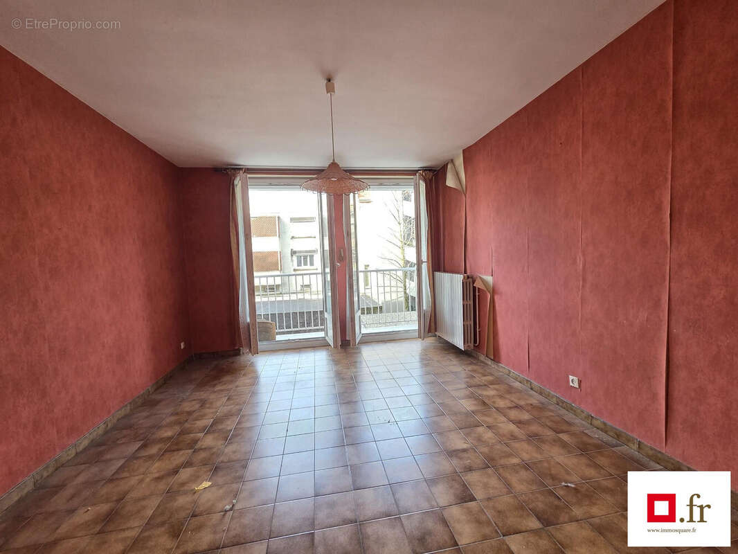 Appartement à FONTAINE