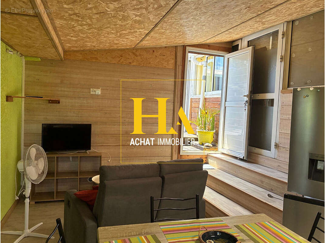 Maison à PETITE-ILE