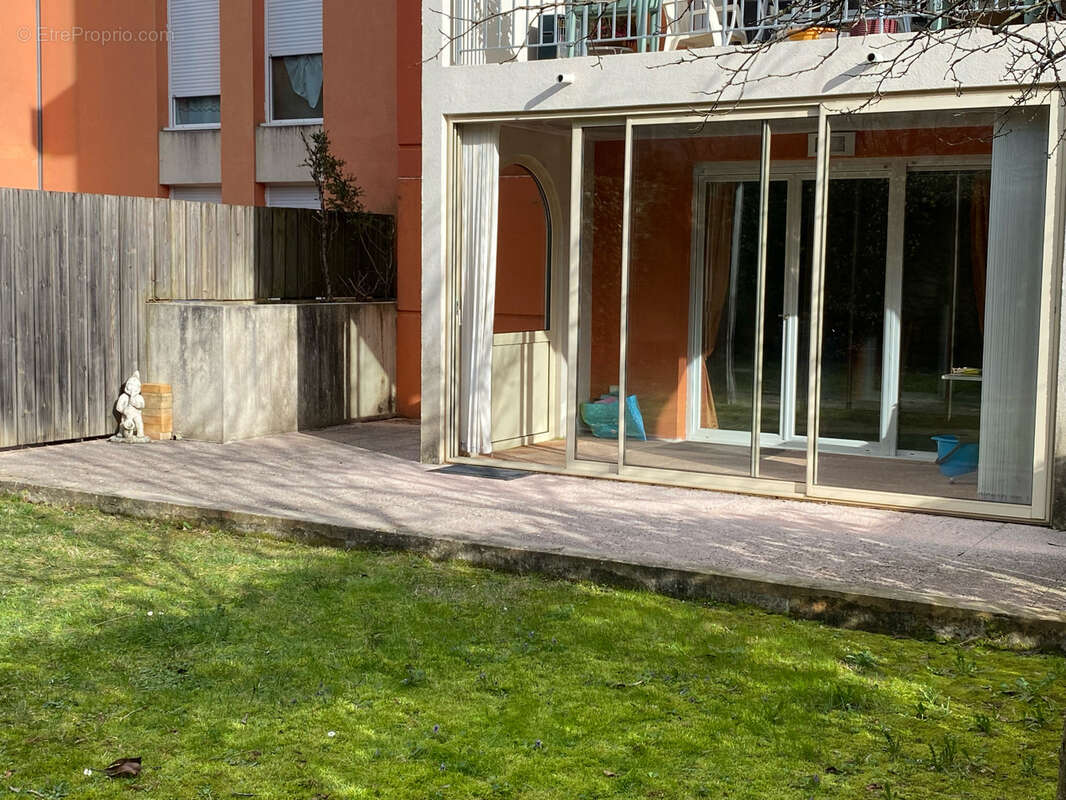 Appartement à GANGES