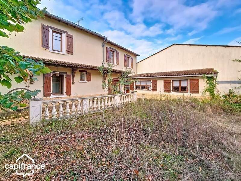 Maison à SAINTE-RADEGONDE