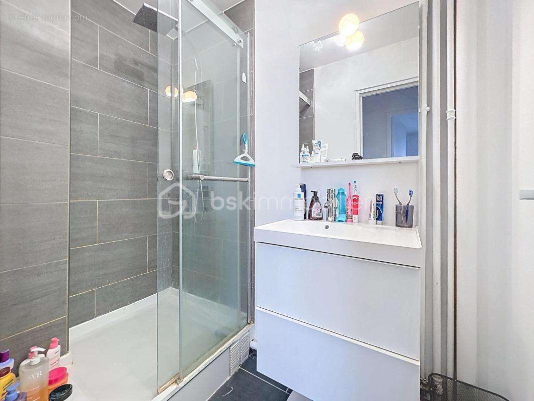 Appartement à ROSNY-SOUS-BOIS