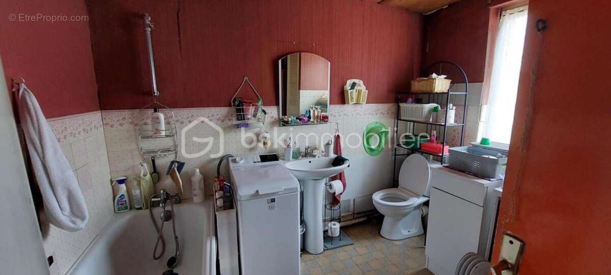 Maison à ROSIERES-EN-SANTERRE