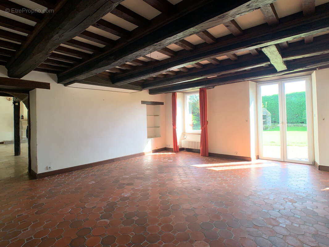 Maison à SAINT-SAUVEUR-LA-POMMERAYE