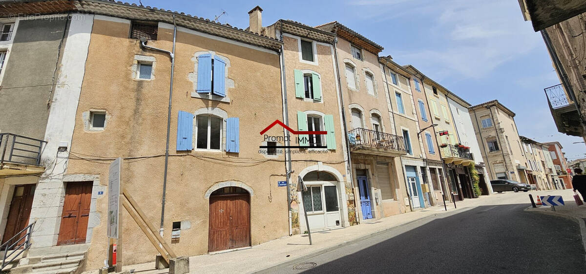 Maison à VILLENEUVE-DE-BERG