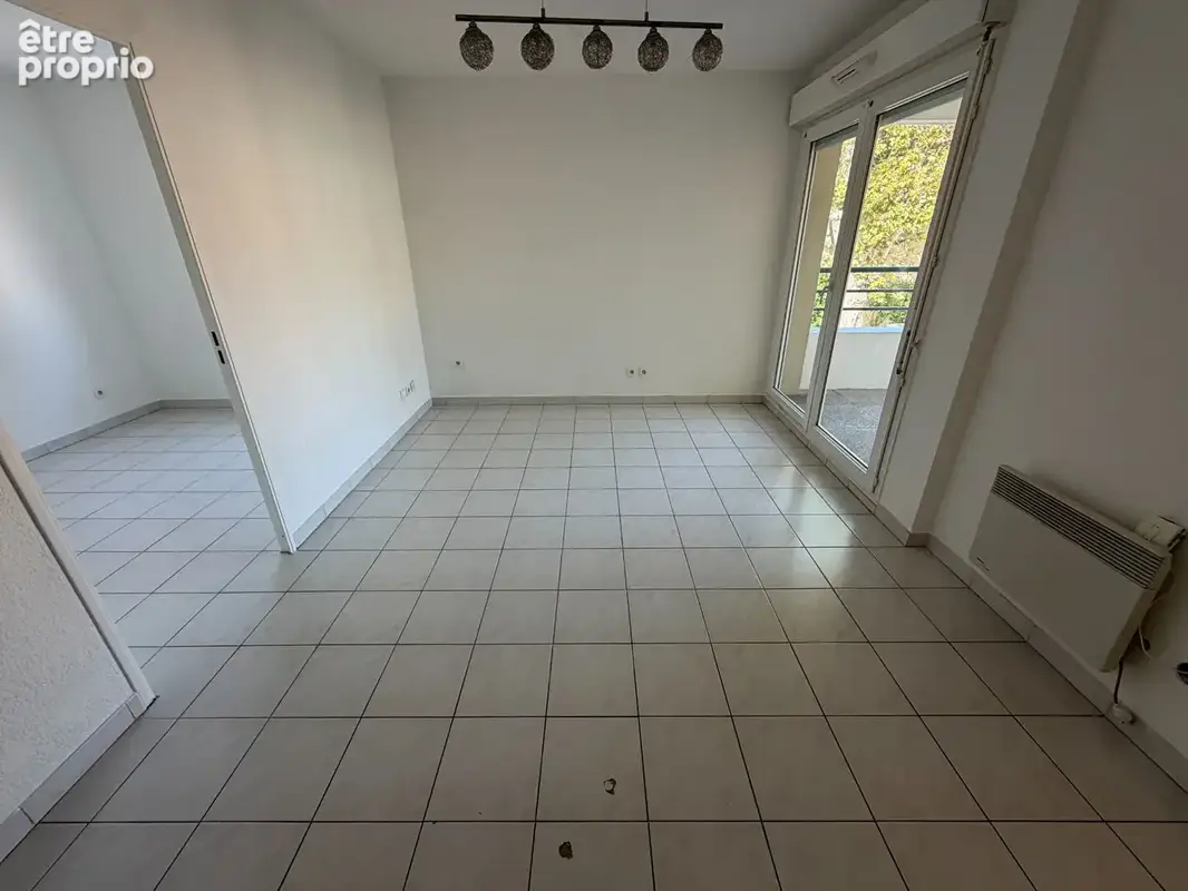 T2 33 m² avec terrasse et stationnement - Marseille 12 ème - photo 5