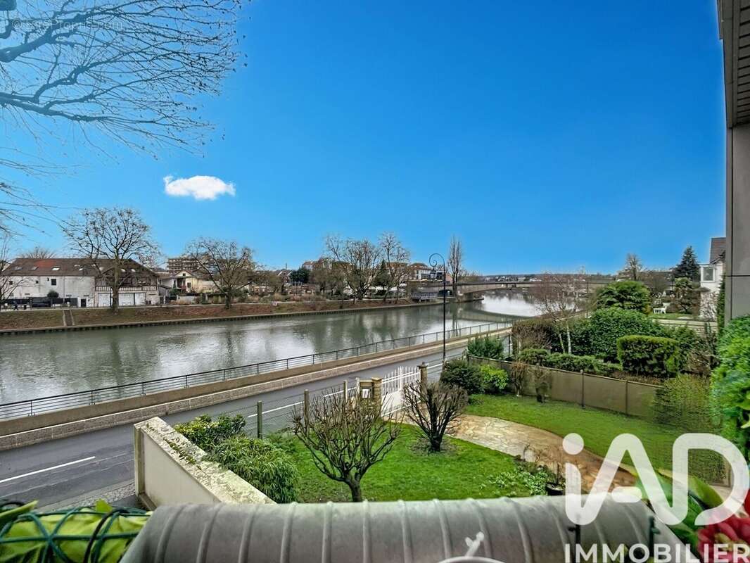 Photo 2 - Appartement à BRY-SUR-MARNE