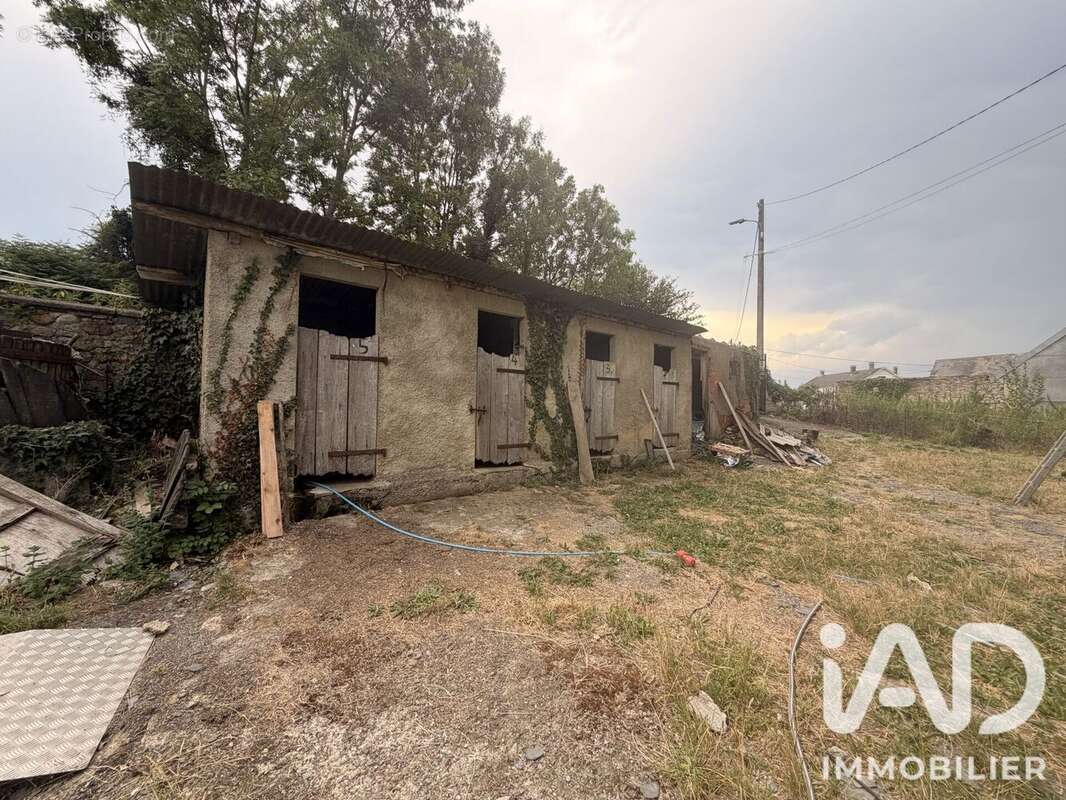 Maison 109 m² à Orignac  - photo 6