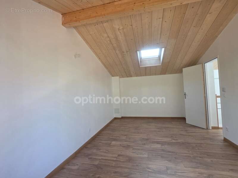 Maison contemporaine à vendre 5 pièces MERIGNAC (33) - photo 16