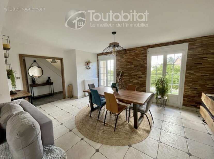 Maison à SAINT-LAURENT