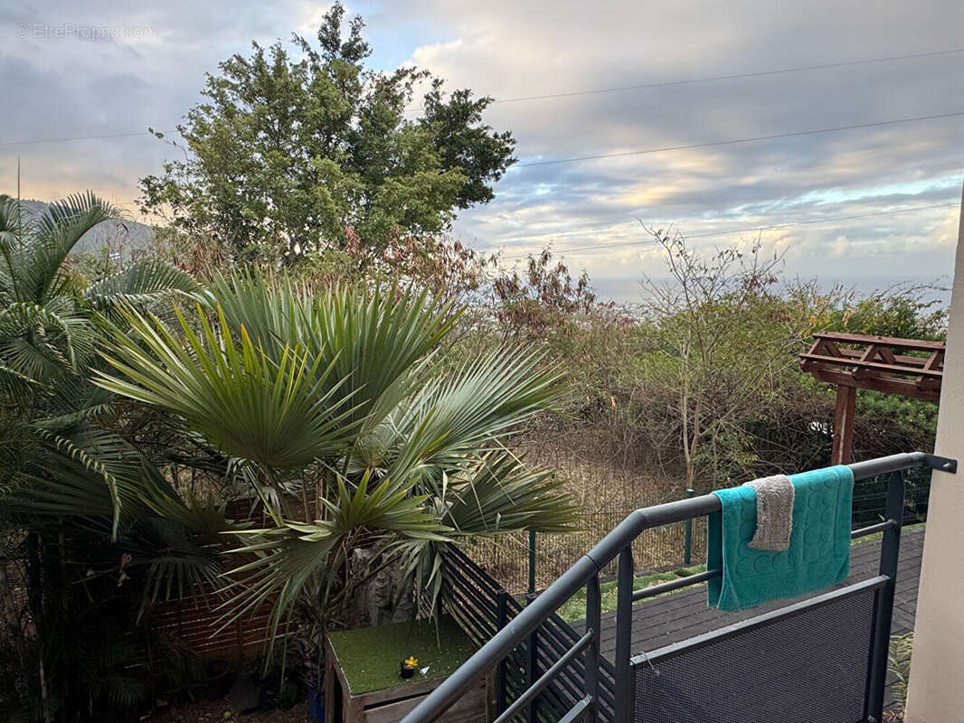 Appartement à SAINT-DENIS