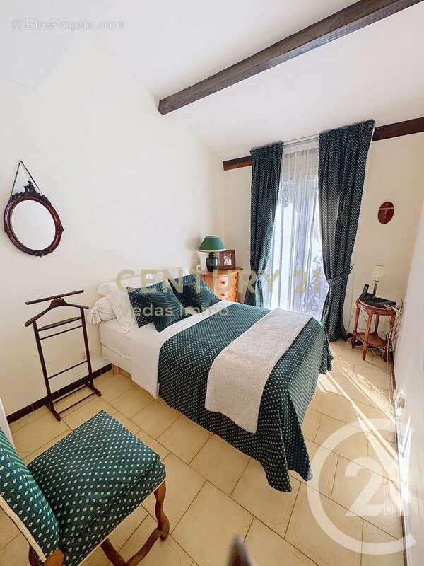 Maison à SAINT-JEAN-DE-VEDAS