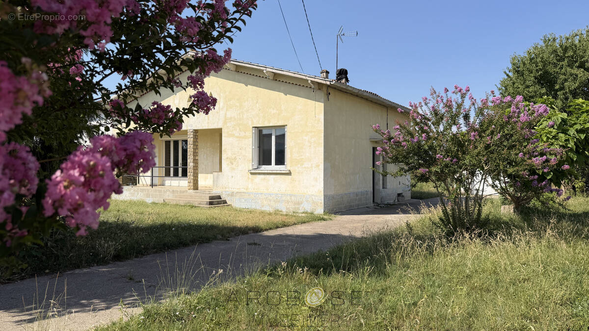 Maison à AIGUILLON