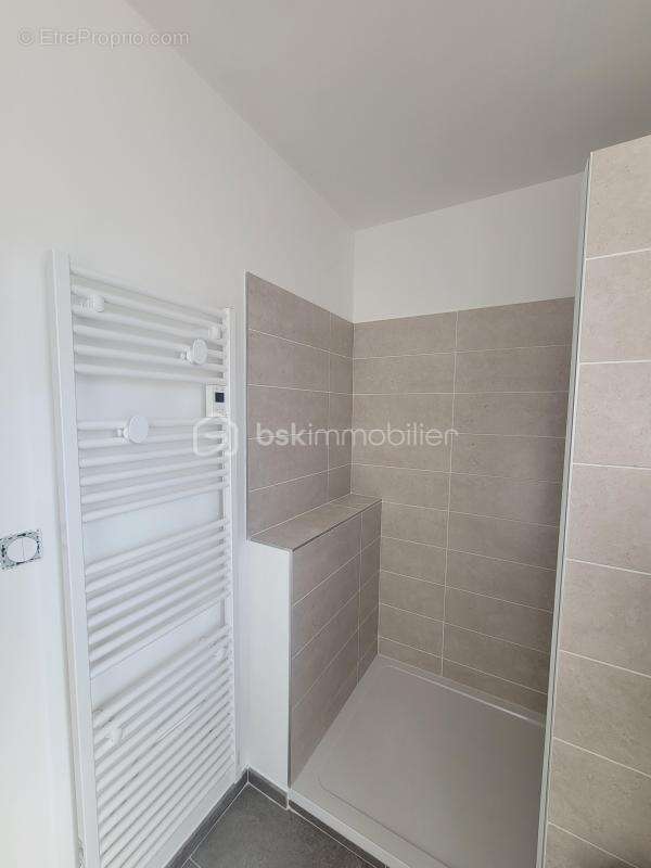 Maison à VILLENEUVE-LES-AVIGNON