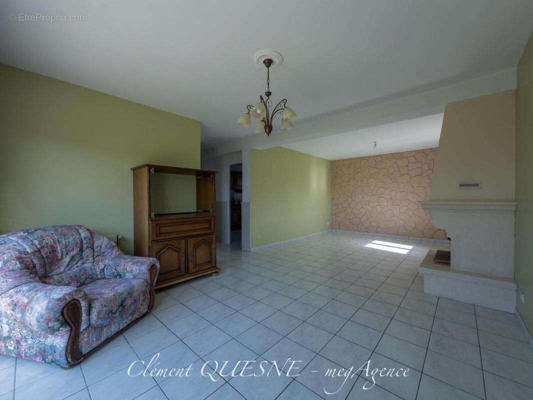 Maison à SAINT-MARTIN-EN-CAMPAGNE