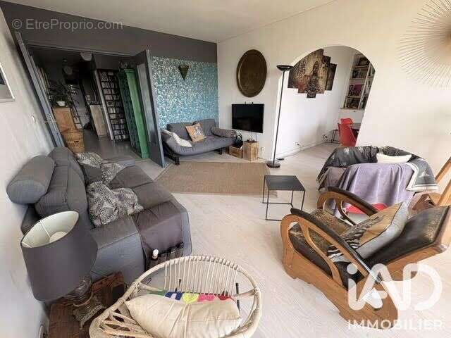 Photo 9 - Appartement à HOUILLES