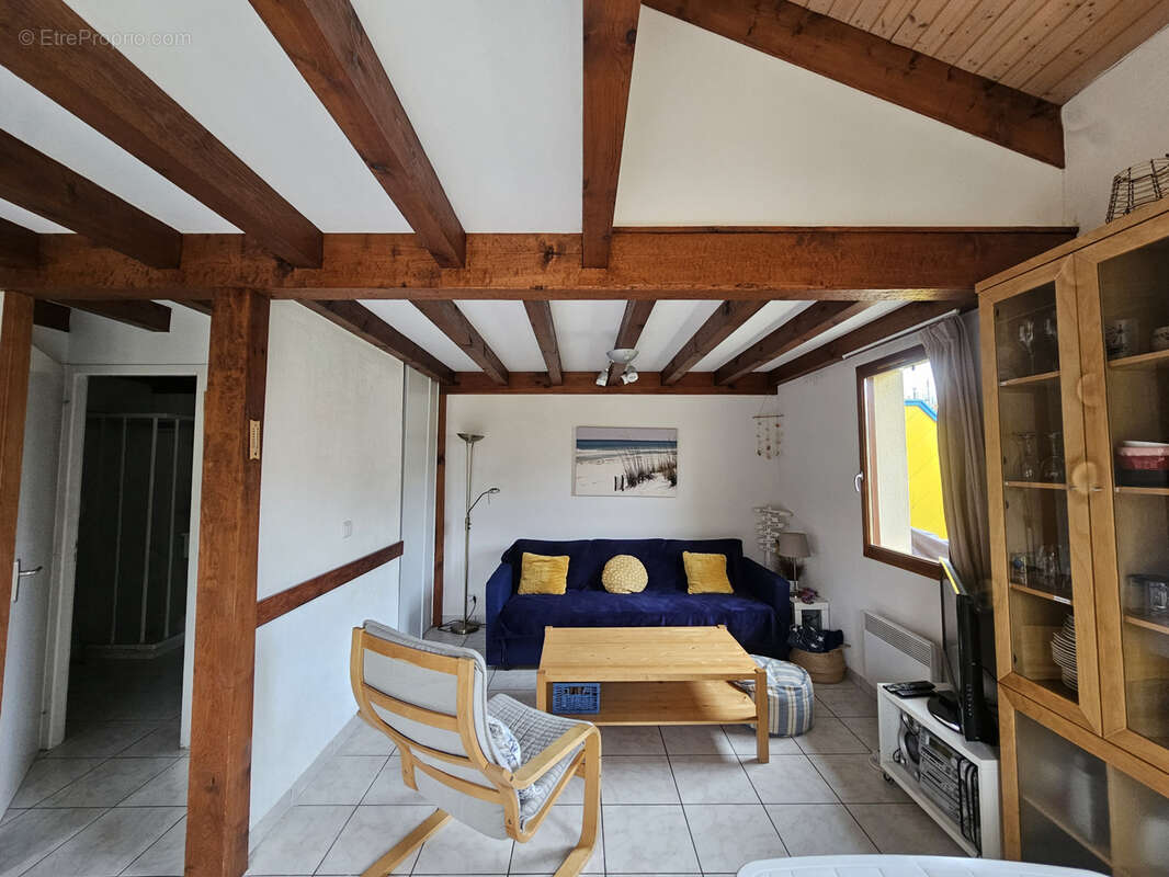 Maison à SAINT-JULIEN-EN-BORN
