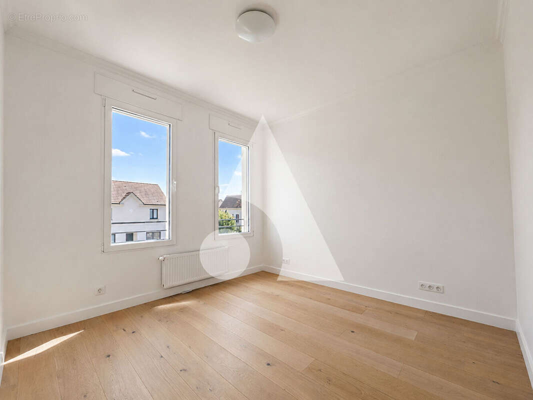 Maison à LA FRETTE-SUR-SEINE