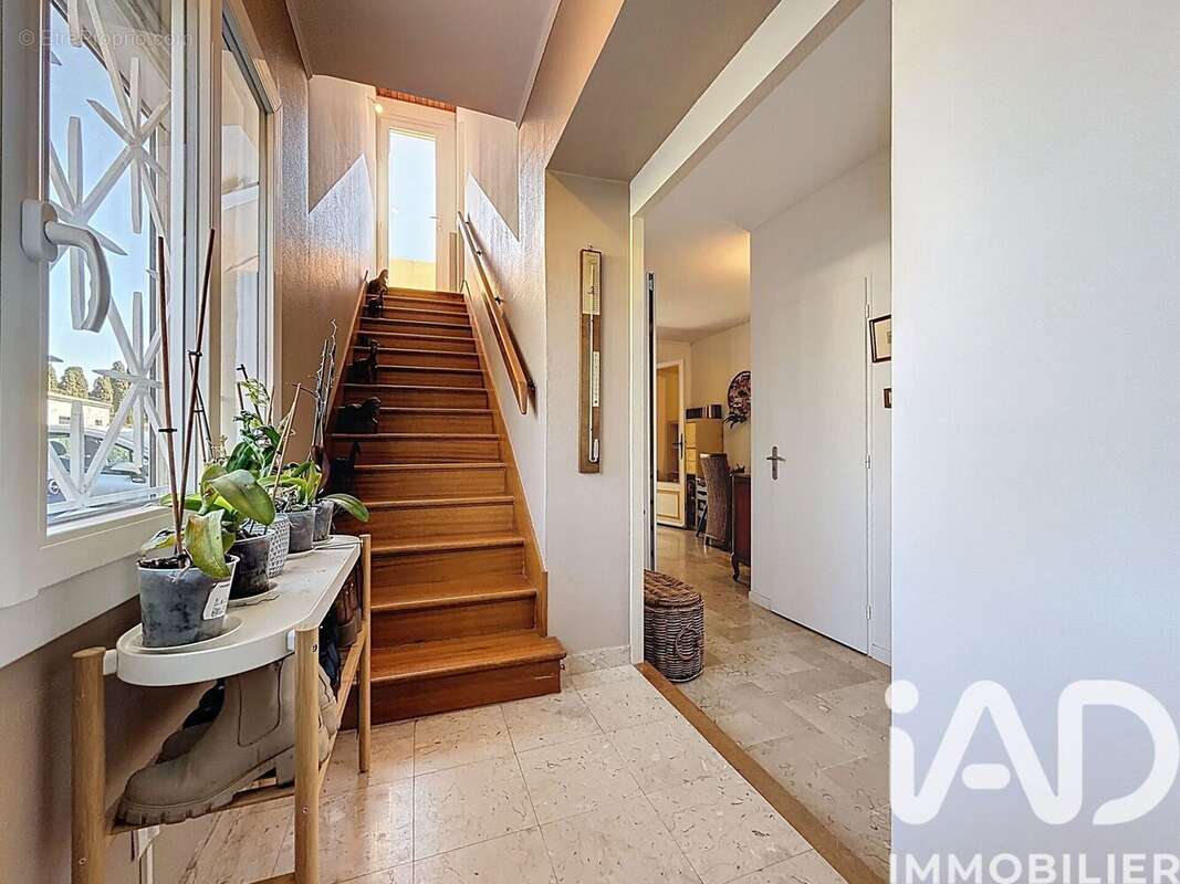 Photo 6 - Appartement à SALON-DE-PROVENCE