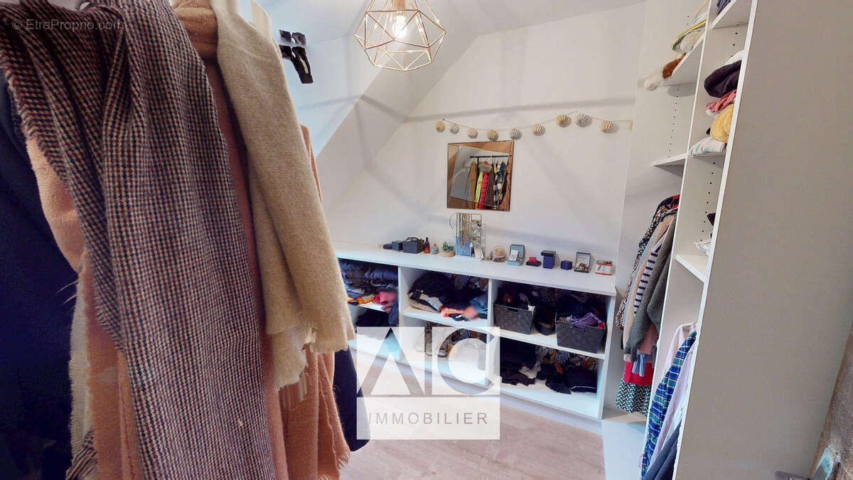 Maison à CHATELAUDREN