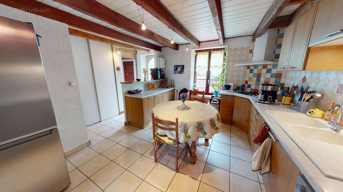 Maison à PONT-D&#039;AIN