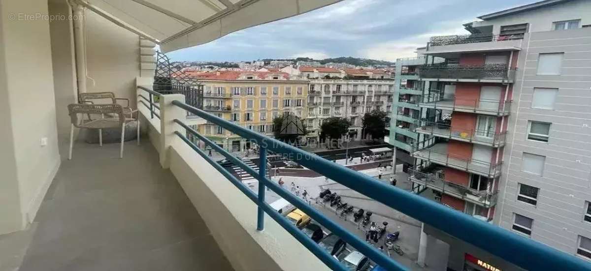 Appartement à NICE
