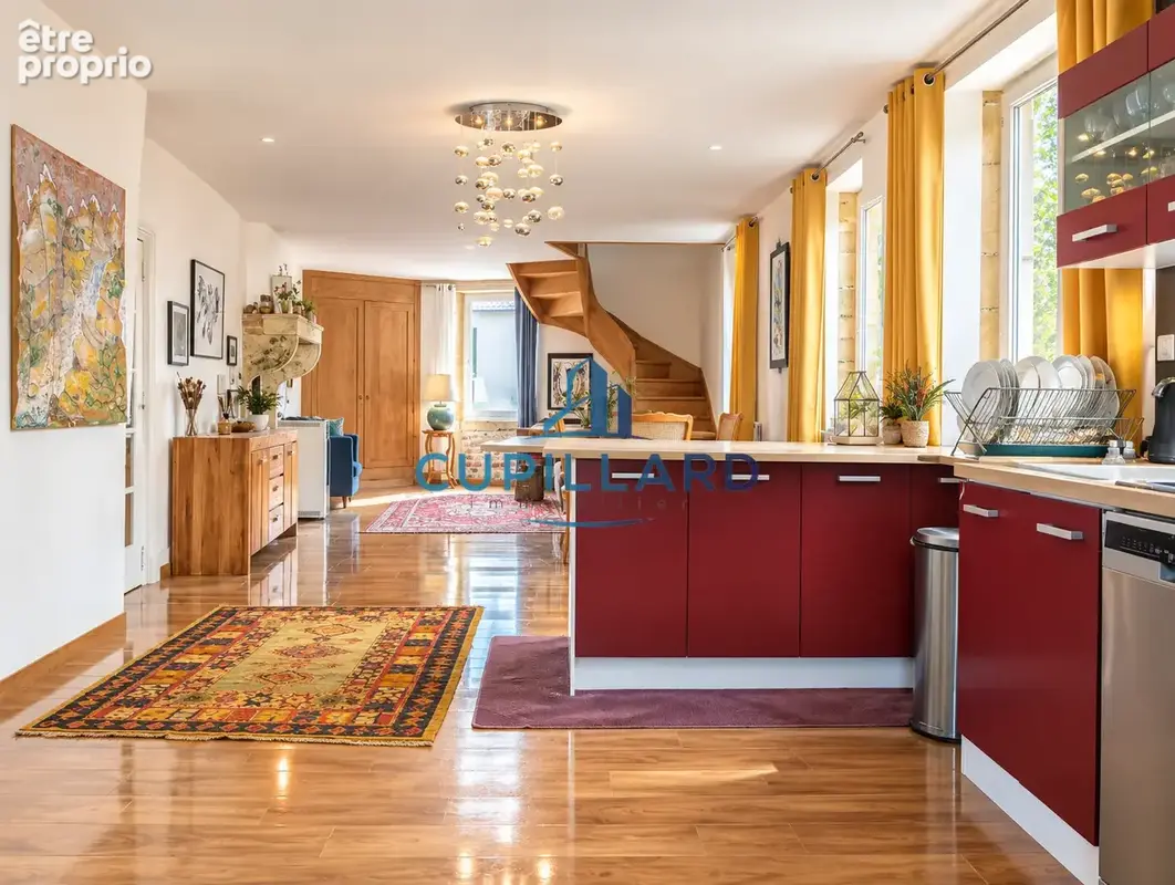 VILLEREST   Maison en pierre de 229 m2 avec jardin paysagé - photo 3