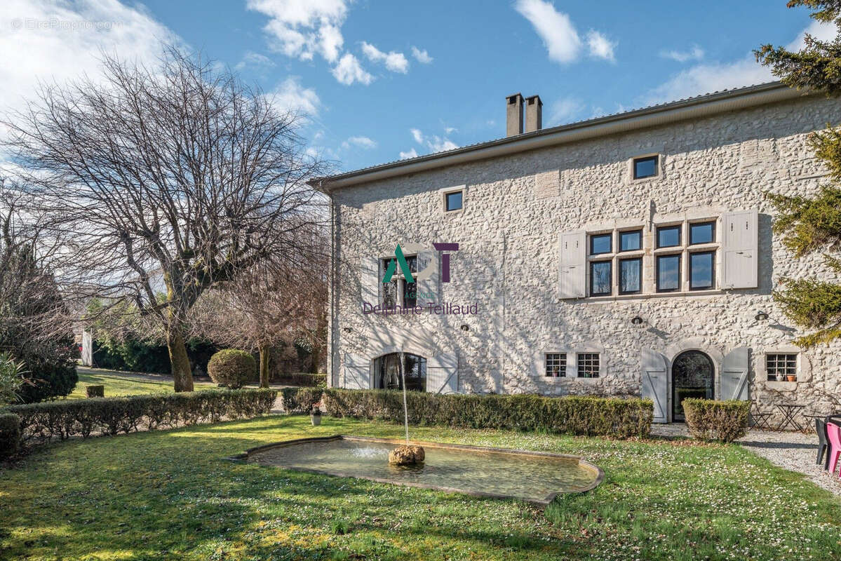 Maison à CLAIX