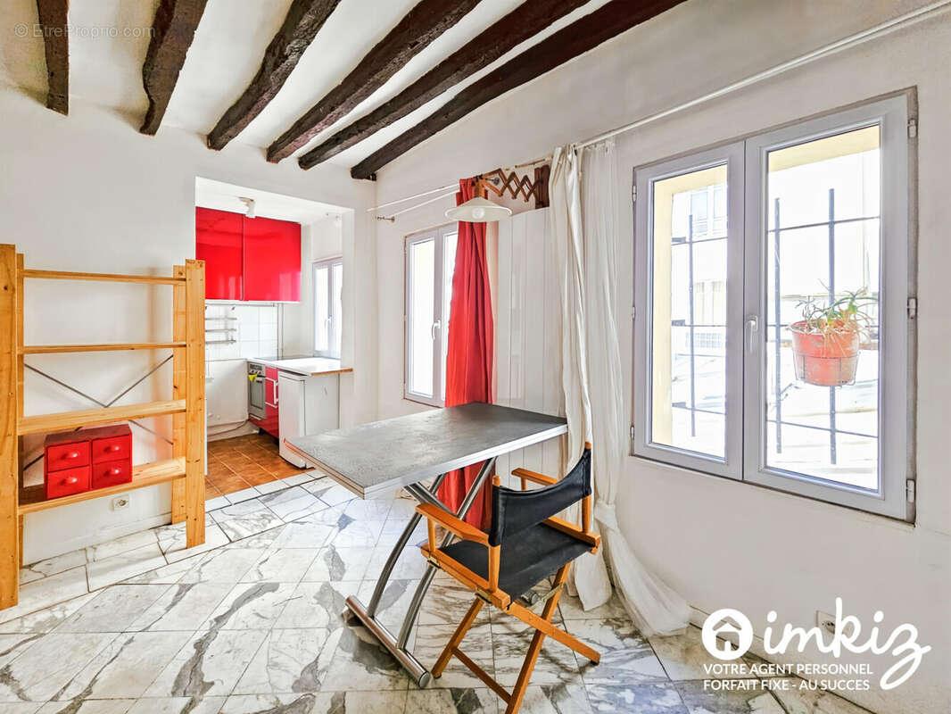 Appartement à PARIS-18E
