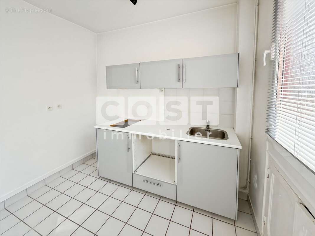 Appartement à ASNIERES-SUR-SEINE