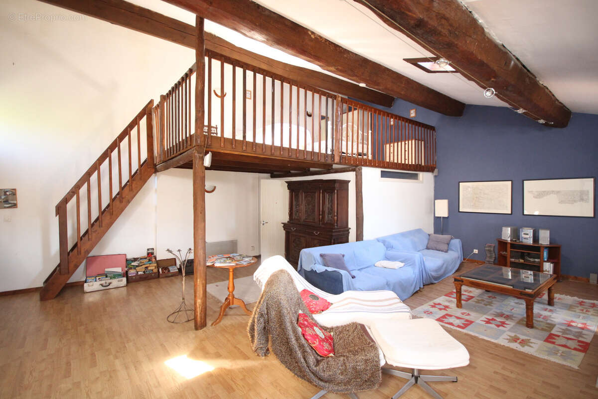 Maison à ESPEZEL