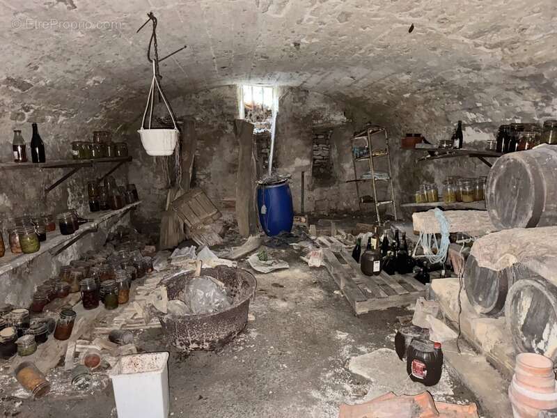 Maison à SAINT-BOINGT