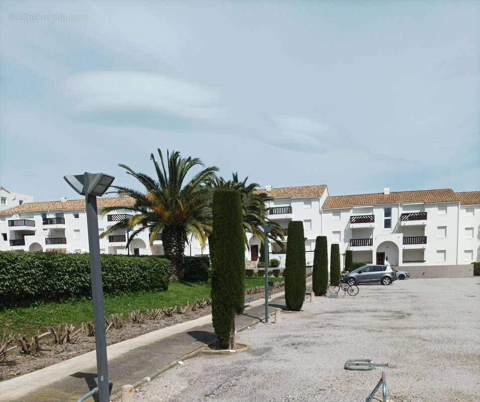 Rare appartement t4  avec piscine  vue lagune - photo 2